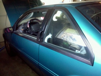 some jerk wanted to break in my car, instead they broke the handle..